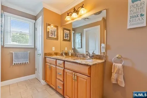 585 Central Avenue Ramsey NJ 07446