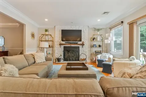 585 Central Avenue Ramsey NJ 07446