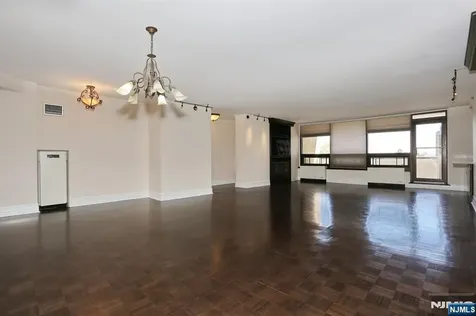 800 Palisade Avenue Fort Lee NJ 07024