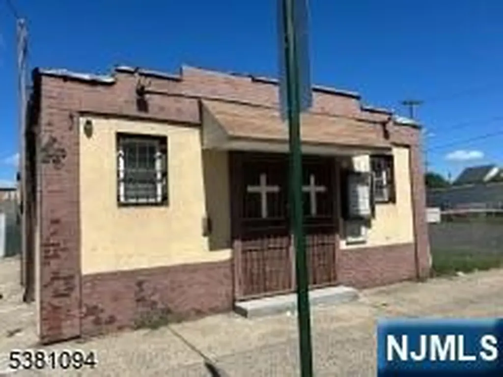 240-244 3rd Street Elizabeth NJ 07206