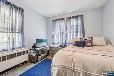 167 Vreeland Avenue Bergenfield NJ 07621
