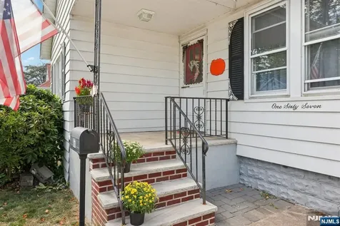 167 Vreeland Avenue Bergenfield NJ 07621