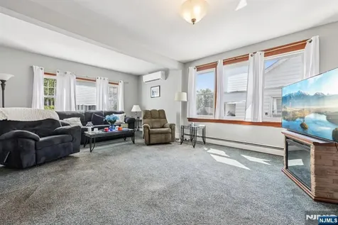 167 Vreeland Avenue Bergenfield NJ 07621