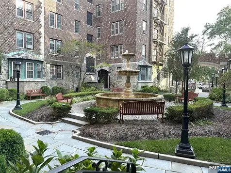 275 Engle Street Englewood NJ 07631