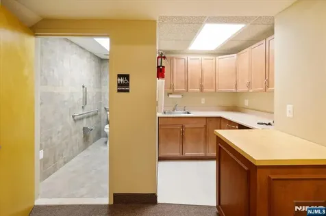 24 Wyckoff Avenue Waldwick NJ 07463