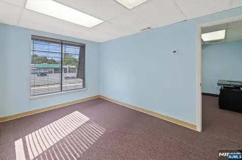 24 Wyckoff Avenue Waldwick NJ 07463