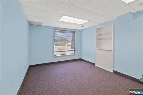 24 Wyckoff Avenue Waldwick NJ 07463