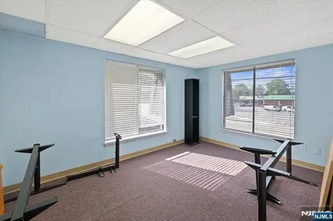 24 Wyckoff Avenue Waldwick NJ 07463