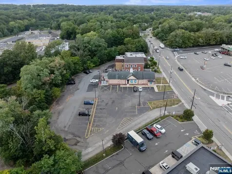 24 Wyckoff Avenue Waldwick NJ 07463
