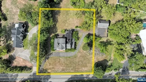 235 Wearimus Road Ho-ho-kus NJ 07423
