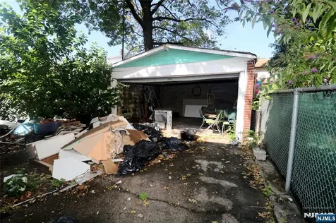 123 Columbia Avenue Newark NJ 07106