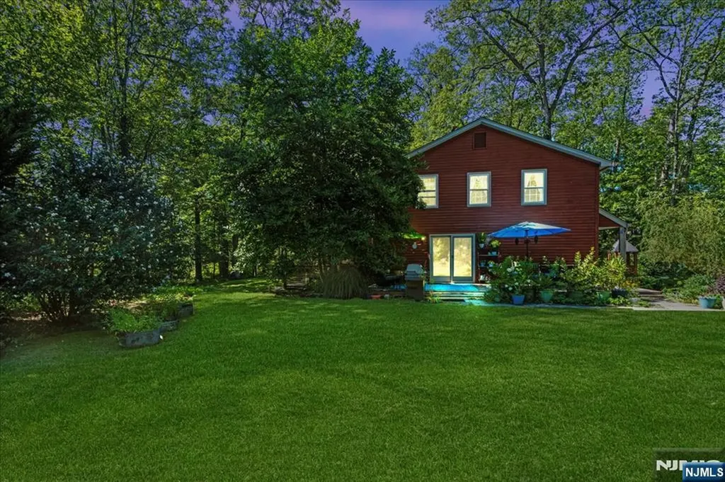 7 Laurel Avenue Branchville NJ 07826