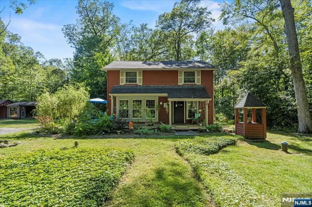 7 Laurel Avenue Branchville NJ 07826