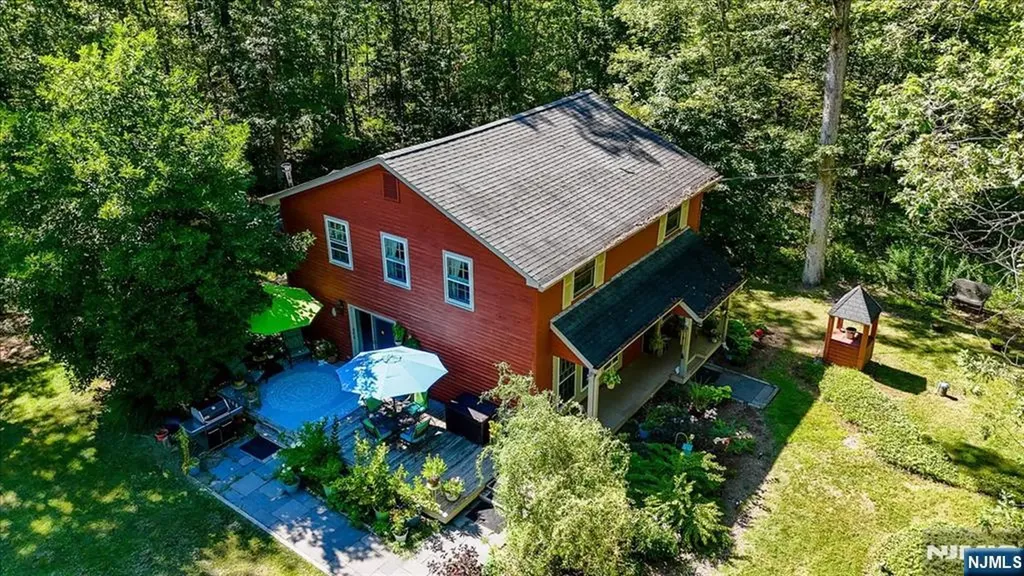 7 Laurel Avenue Branchville NJ 07826