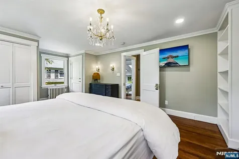 626 Wyndemere Avenue Ridgewood NJ 07450