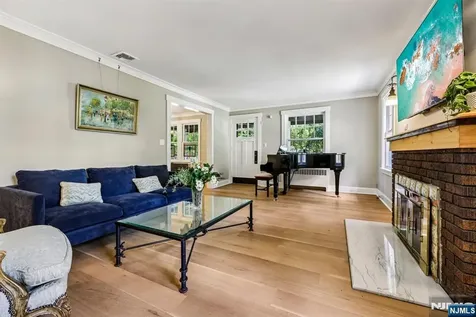 626 Wyndemere Avenue Ridgewood NJ 07450