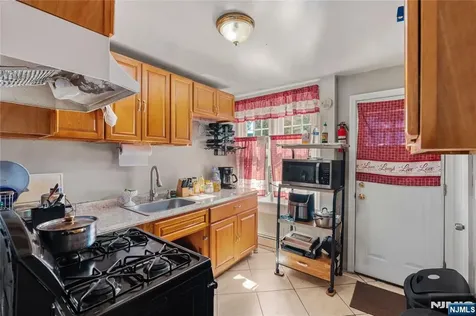 102 14th Street Newark NJ 07107