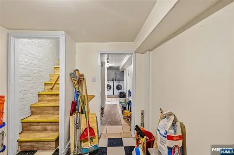 102 14th Street Newark NJ 07107