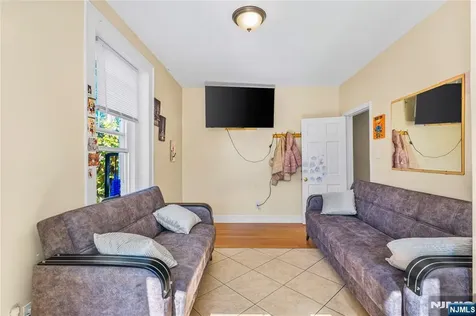 102 14th Street Newark NJ 07107