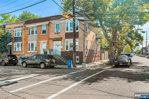 102 14th Street Newark NJ 07107