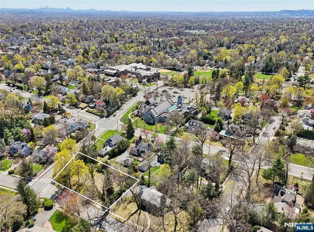 200 Madison Place Ridgewood NJ 07450