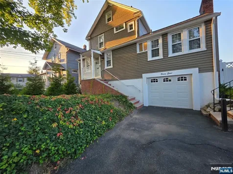 28 Wood Place Dumont NJ 07628