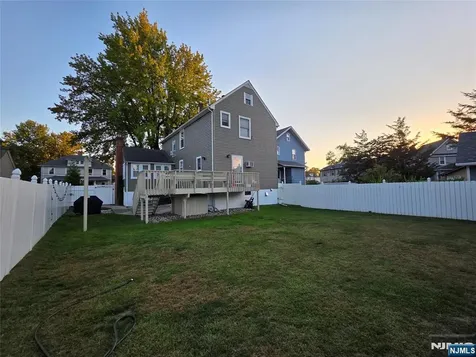28 Wood Place Dumont NJ 07628