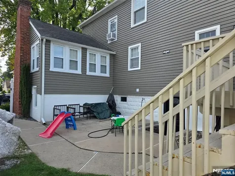 28 Wood Place Dumont NJ 07628