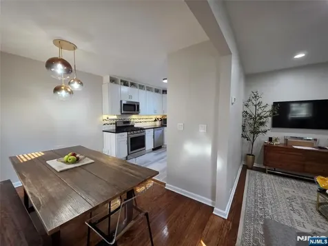 28 Wood Place Dumont NJ 07628