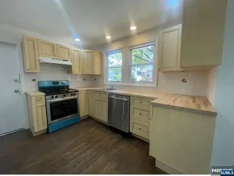 298 Farrant Terrace Teaneck NJ 07666