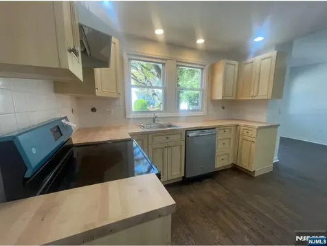 298 Farrant Terrace Teaneck NJ 07666