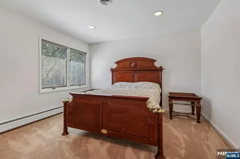 53 Ponds Circle Wayne NJ 07470