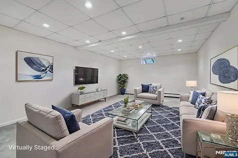 53 Ponds Circle Wayne NJ 07470