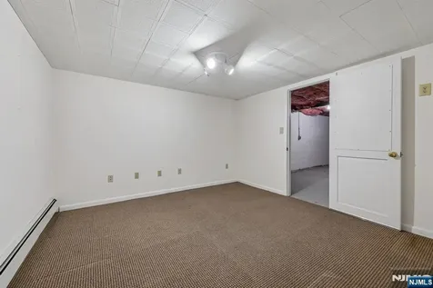 53 Ponds Circle Wayne NJ 07470