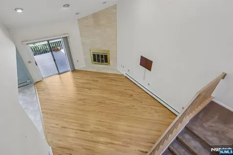 53 Ponds Circle Wayne NJ 07470