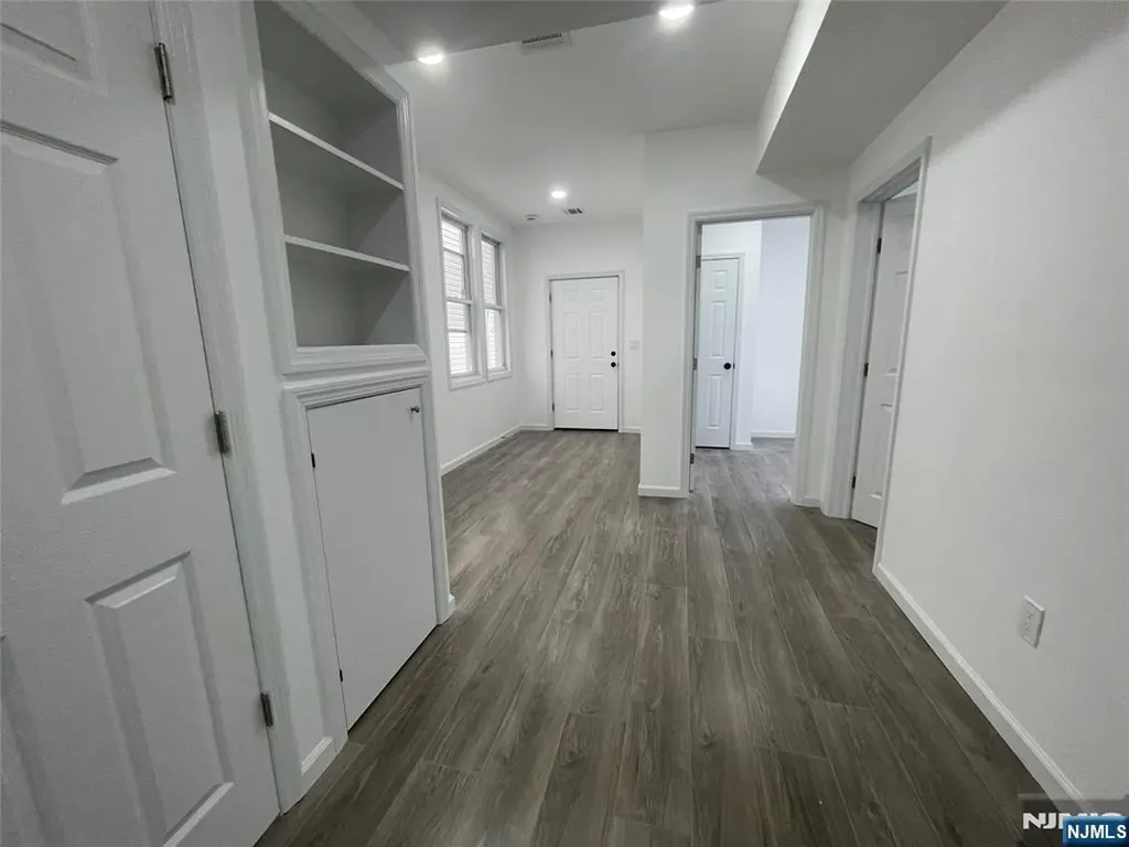 380 Cliff Street Fairview NJ 07022