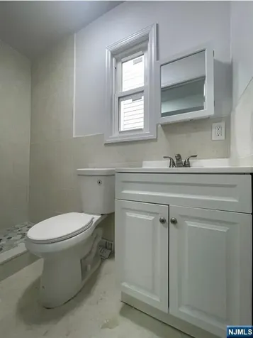 380 Cliff Street Fairview NJ 07022