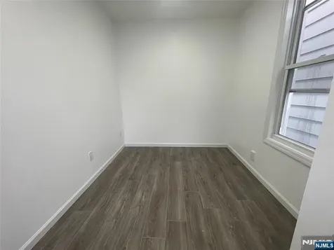 380 Cliff Street Fairview NJ 07022