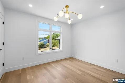 158 Prospect Avenue Oradell NJ 07649