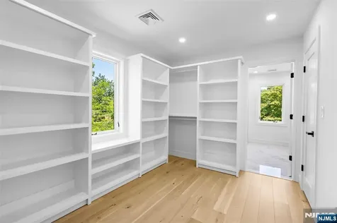 158 Prospect Avenue Oradell NJ 07649