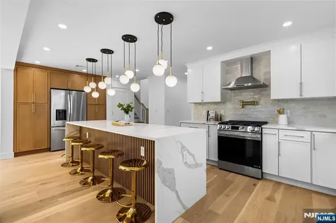 158 Prospect Avenue Oradell NJ 07649