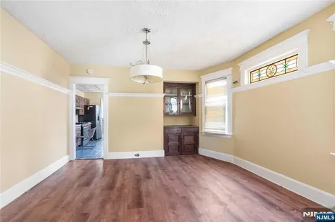 24 Swaine Place West Orange NJ 07052