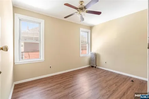 24 Swaine Place West Orange NJ 07052