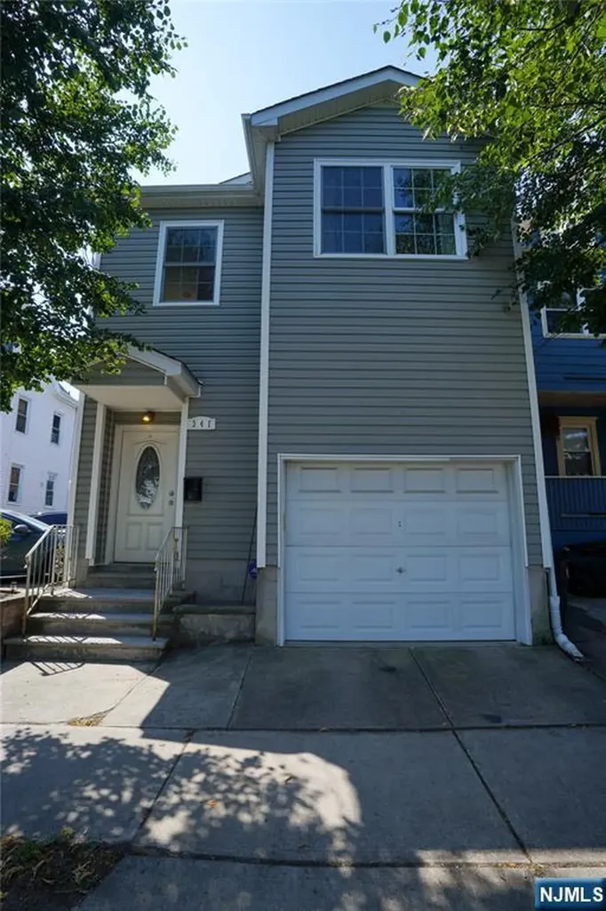 341 Highland Avenue Clifton NJ 07011