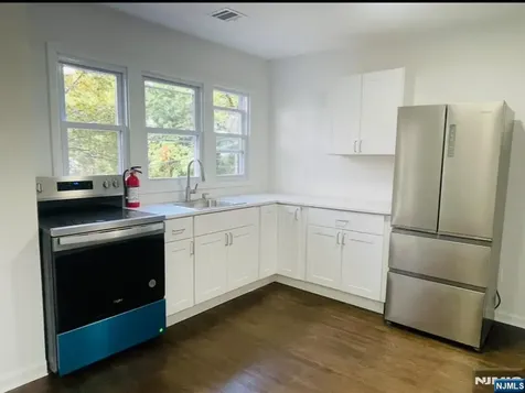298 Farrant Terrace Teaneck NJ 07666