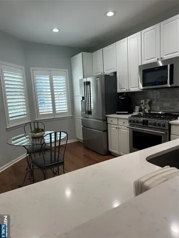 88 Kent Roseland NJ 07068