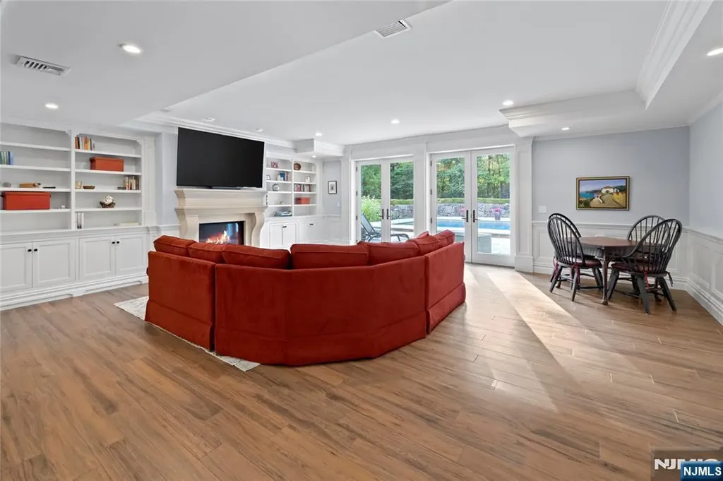 417 Route 9w Alpine NJ 07620