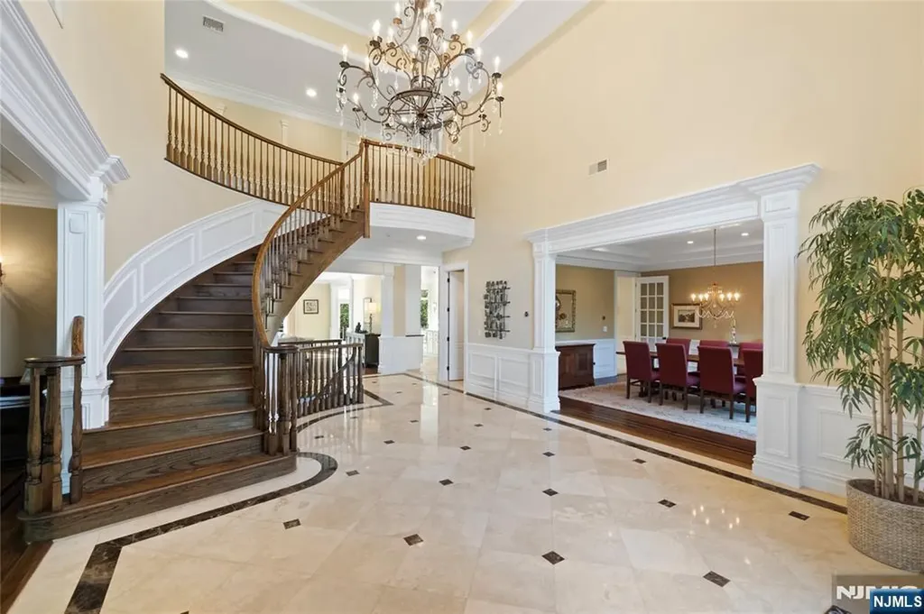 417 Route 9w Alpine NJ 07620