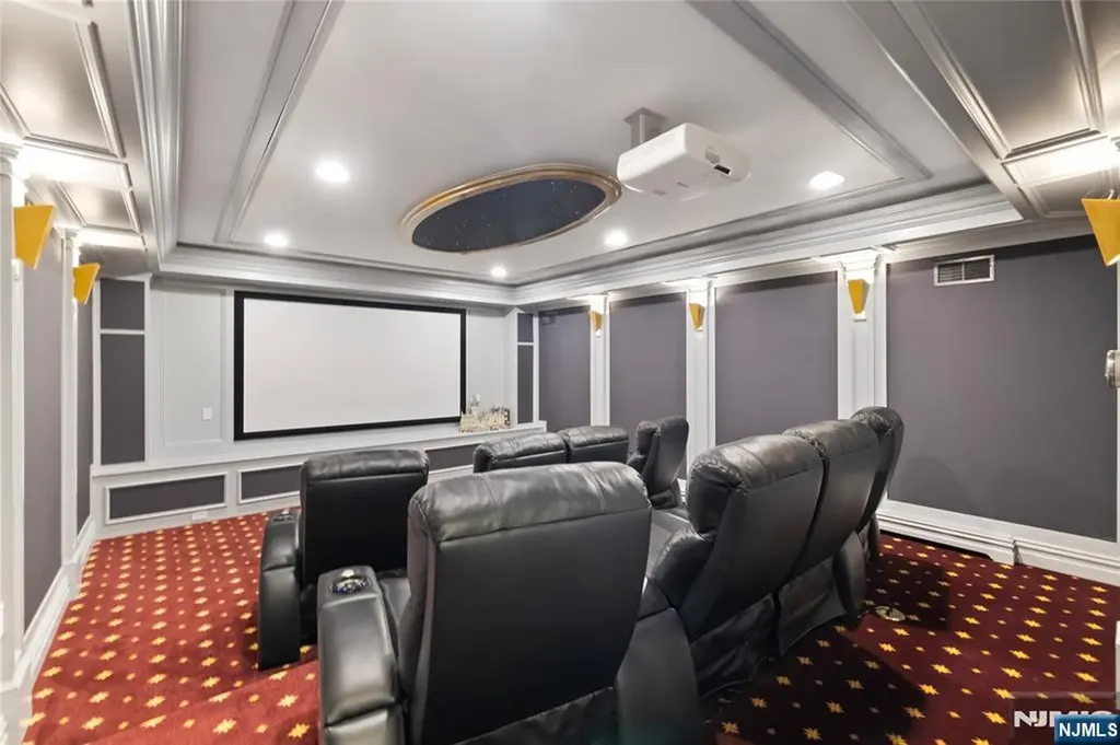 417 Route 9w Alpine NJ 07620