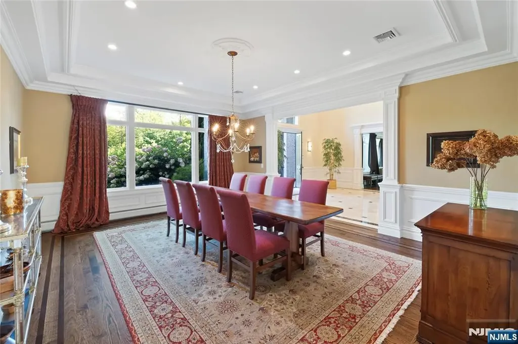 417 Route 9w Alpine NJ 07620